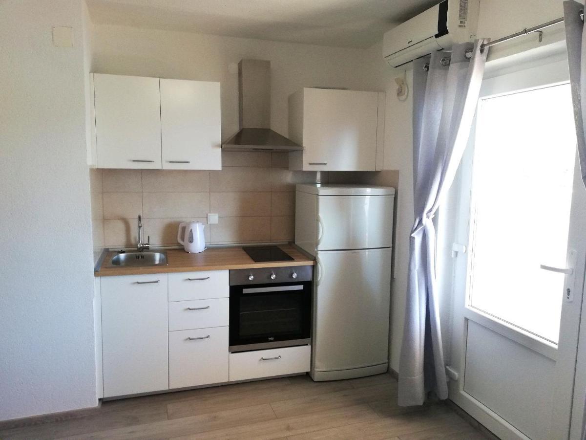 Apartments Amfora Gdinj Eksteriør bilde